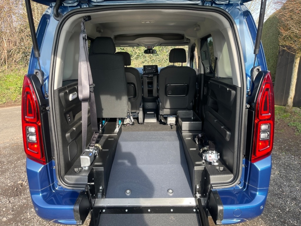 Used Vauxhall Combo Life 2022 for sale - 76345092: Photo 2