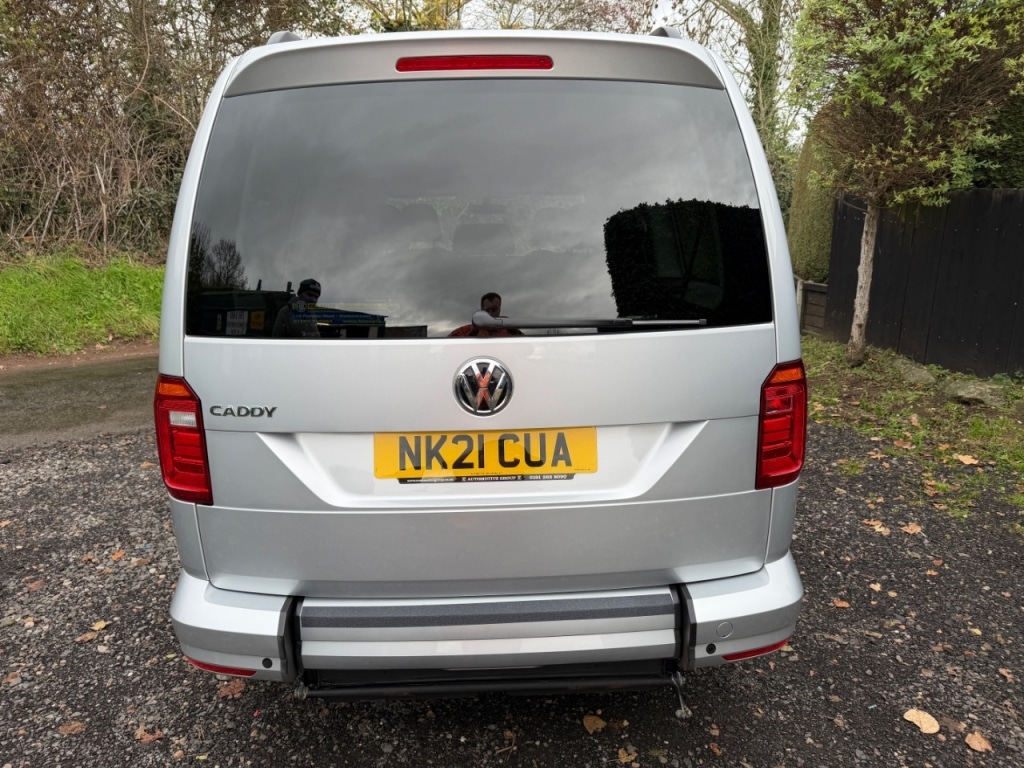 Used Volkswagen Caddy Maxi Life 2021 for sale - 77990242: Photo 5