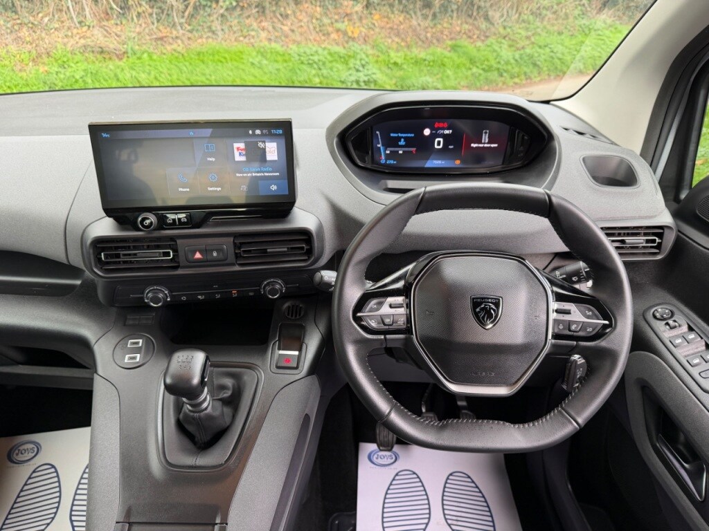 Used Peugeot Rifter 2024 for sale - 76481241: Photo 13