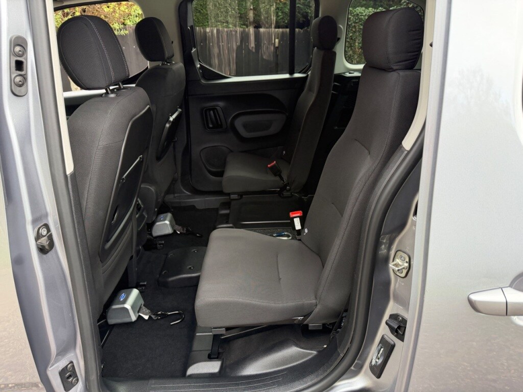 Used Peugeot Rifter 2024 for sale - 76481241: Photo 8