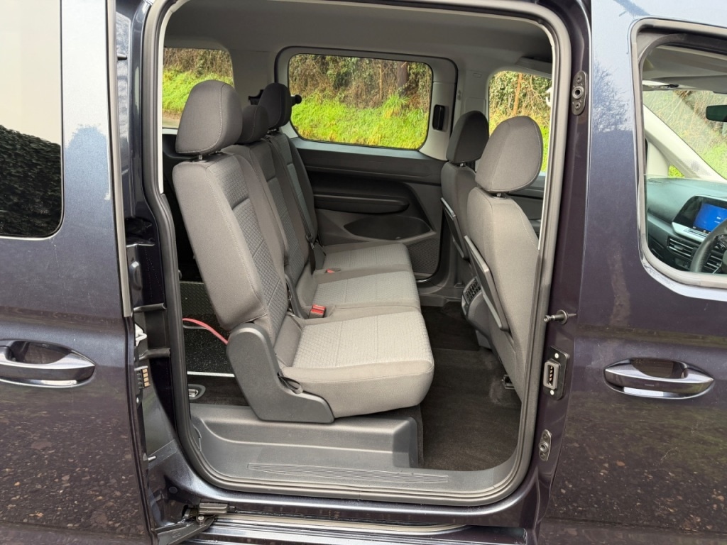 Used Ford Grand Tourneo Connect 2025 for sale - 77211643: Photo 12