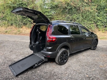 Used Dacia Jogger 2024 for sale - 75704140: Photo