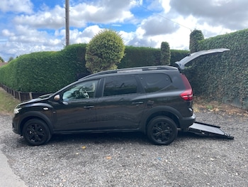 Used Dacia Jogger 2024 for sale - 75704140: Photo