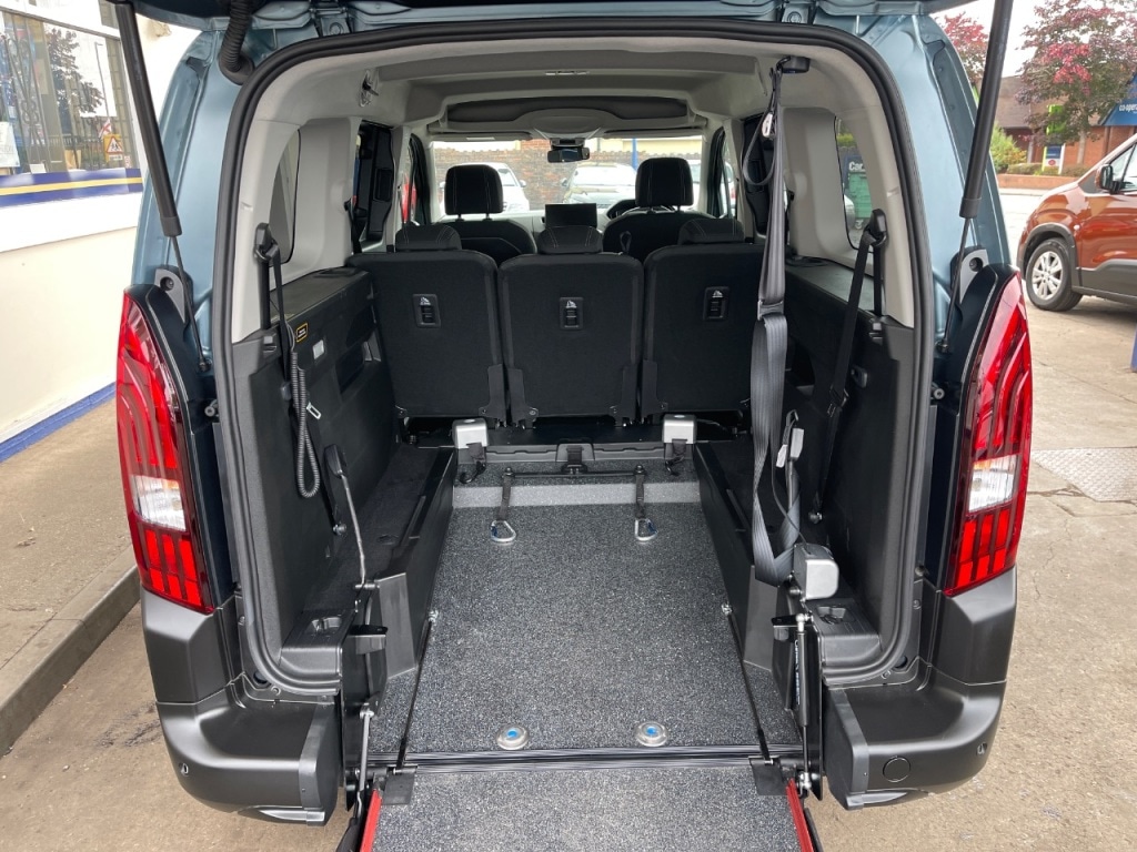 Vehicle 14
