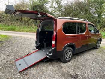 2022 - RIFTER HORIZON RE PLUS AUTO WHEELCHAIR ACCESSIBLE VEHICLE 3 SEATS 5-Door