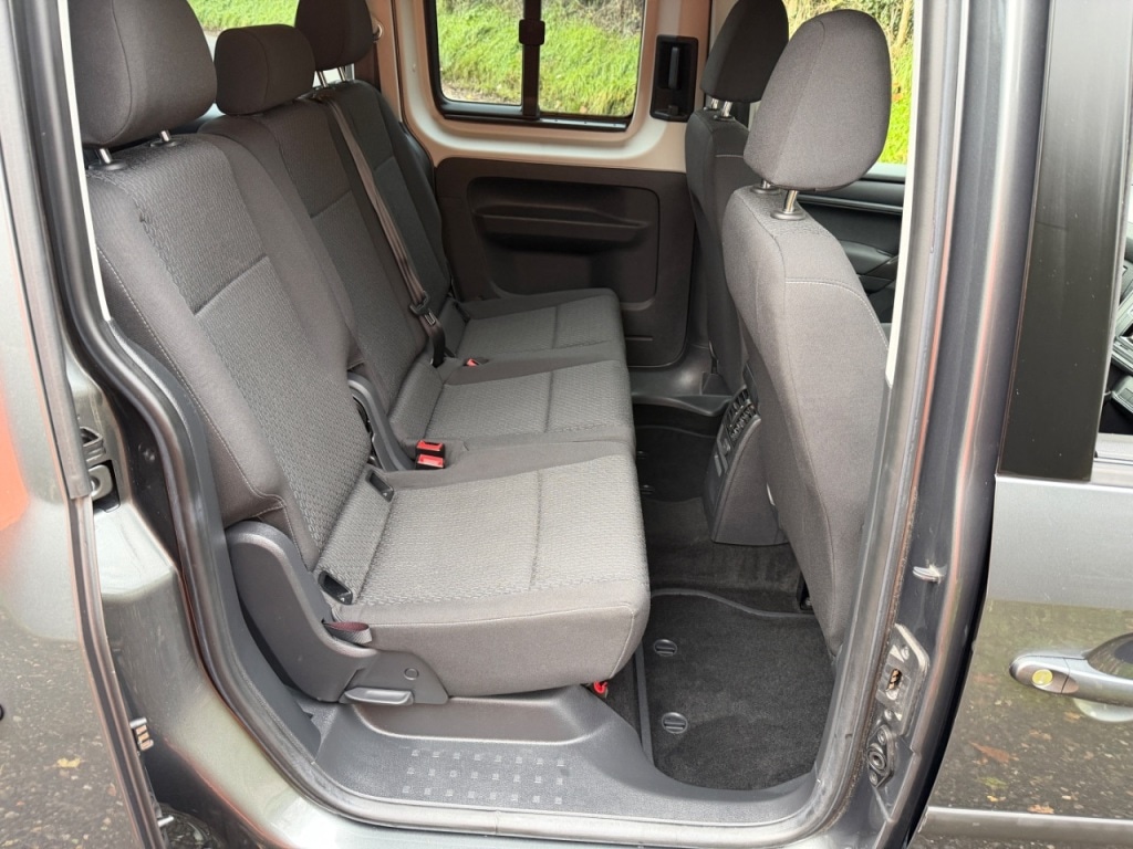 Used Volkswagen Caddy Maxi Life 2020 for sale - 76693171: Photo 12