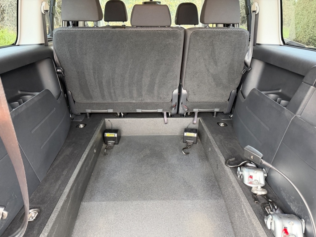 Used Volkswagen Caddy Maxi Life 2020 for sale - 76693171: Photo 3