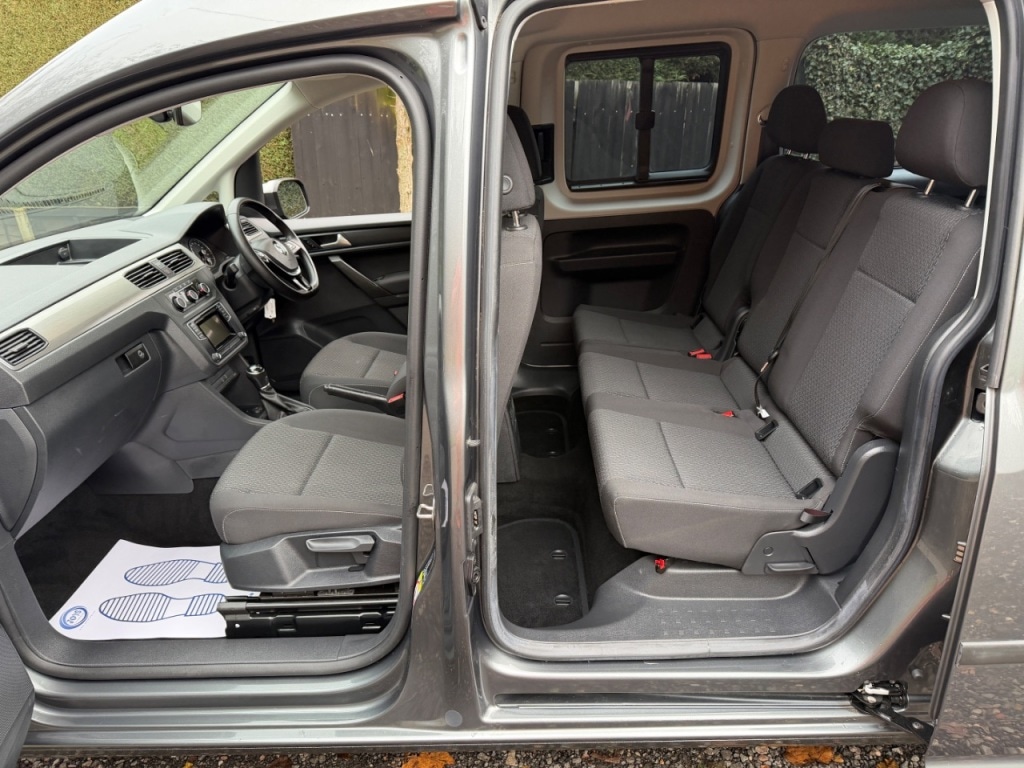 Used Volkswagen Caddy Maxi Life 2020 for sale - 76693171: Photo 8