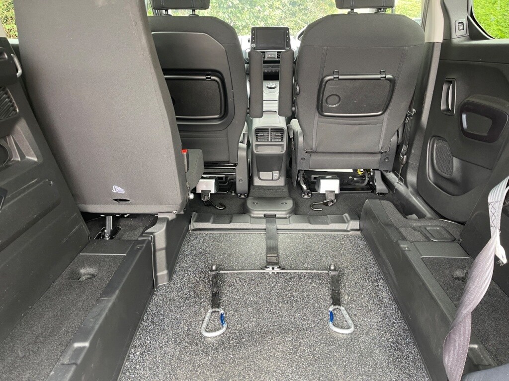 Used Peugeot Rifter 2022 for sale - 76345099: Photo 3