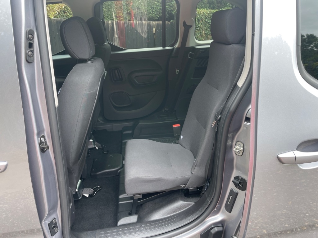 Used Peugeot Rifter 2022 for sale - 76345099: Photo 7