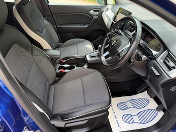 Used Renault Captur 2020 for sale - 78500395: Photo