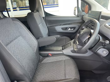 Used Peugeot Rifter 2025 for sale - 79785732: Photo