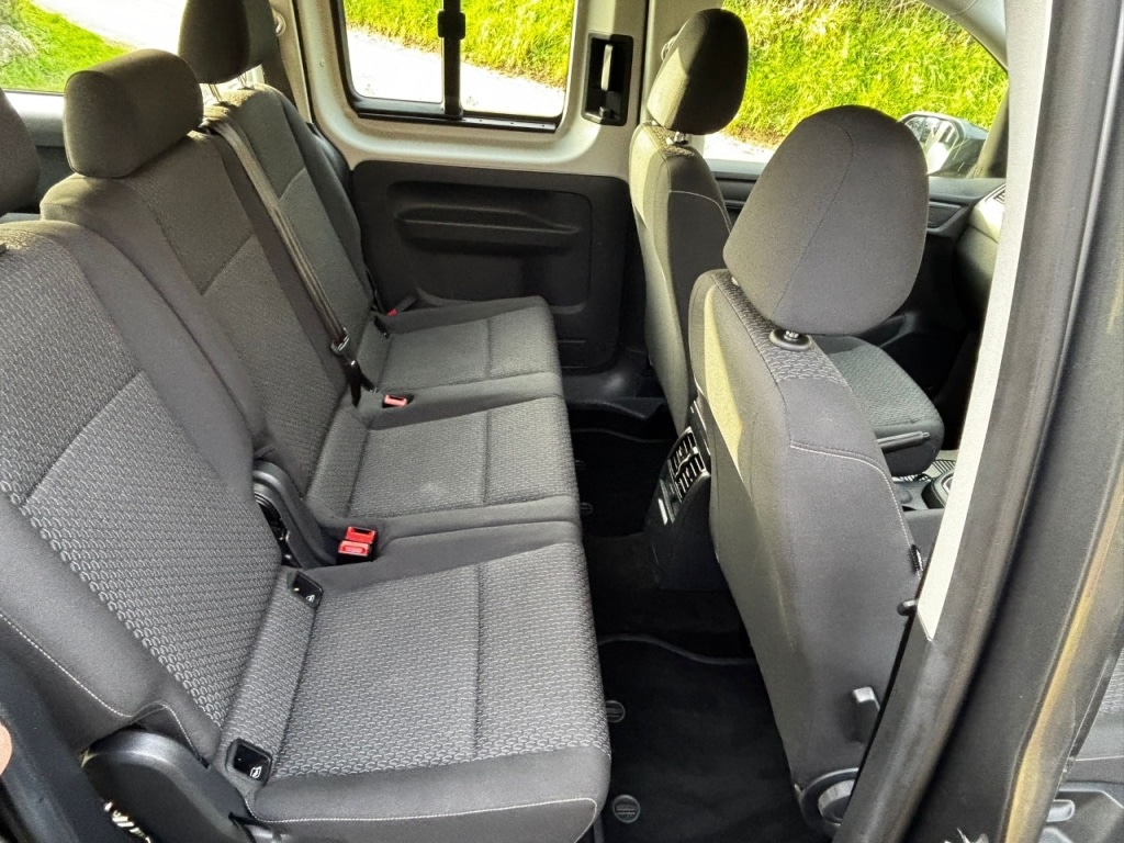 Used Volkswagen Caddy Maxi Life 2020 for sale - 77764078: Photo 16