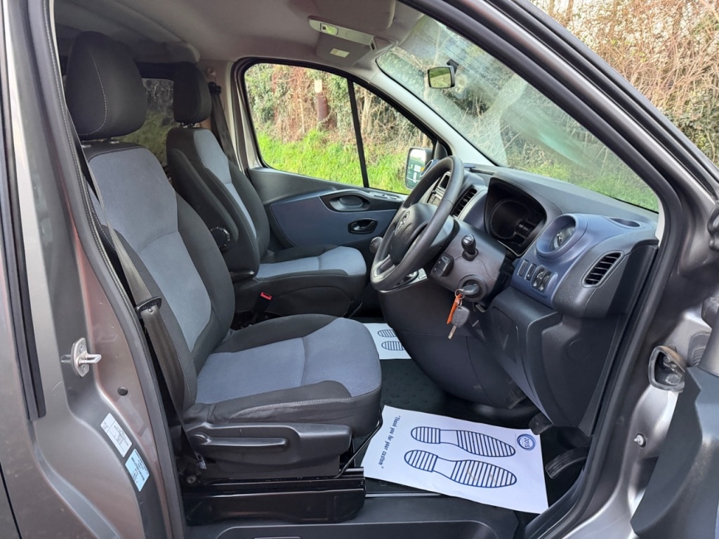 Used Vauxhall Vivaro 2018 for sale - 76985461: Photo 14