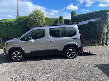 Used Peugeot Rifter 2024 for sale - 75830186: Photo