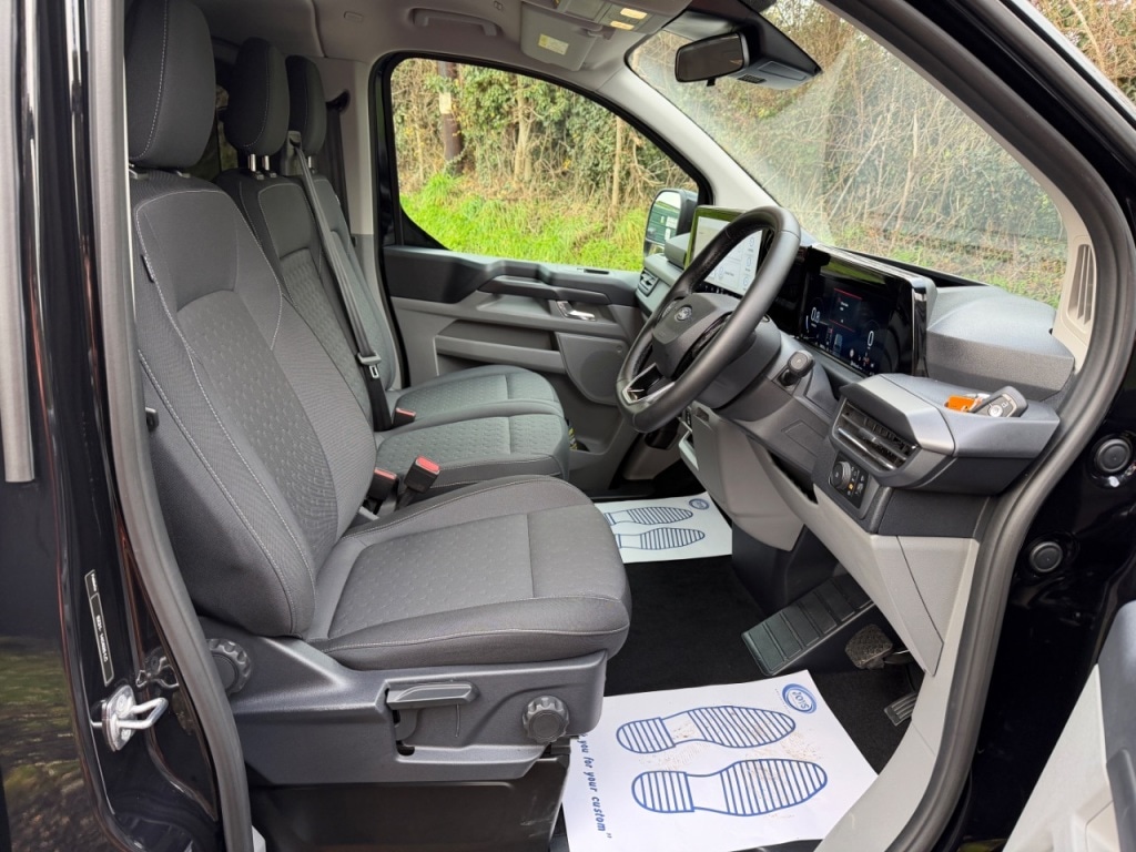 Used Ford Tourneo Custom 2025 for sale - 76863129: Photo 11