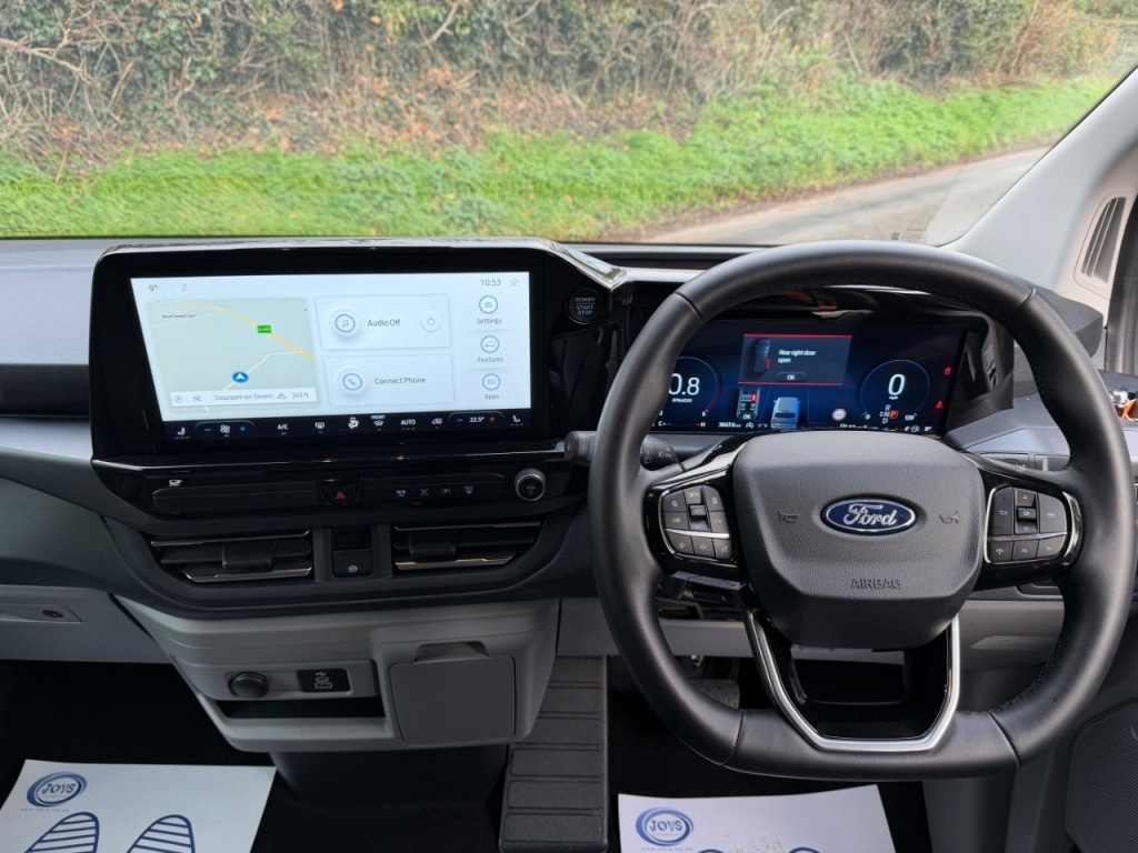 Used Ford Tourneo Custom 2025 for sale - 76863129: Photo 14