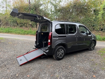 Used Peugeot Rifter 2024 for sale - 79154587: Photo