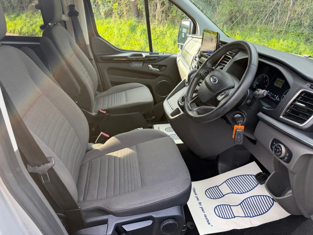 Used Ford Tourneo Custom 2022 for sale - 78153401: Photo 2