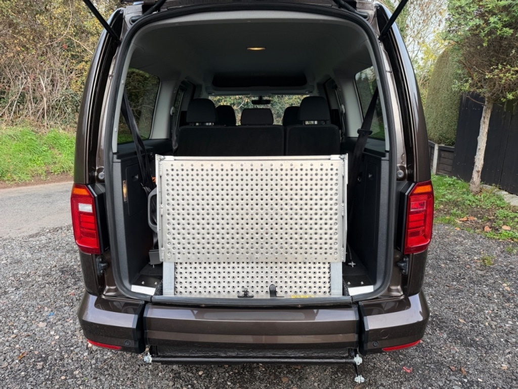 Used Volkswagen Caddy Maxi Life 2019 for sale - 78190823: Photo 5