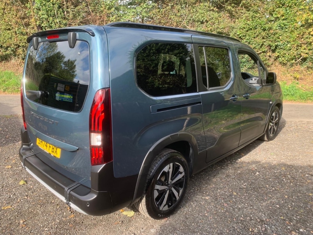 Used Peugeot Rifter 2025 for sale - 76197137: Photo 12