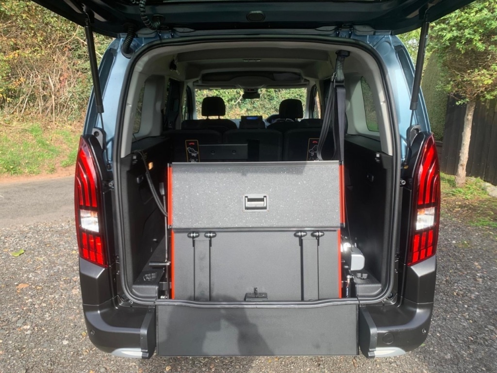 Used Peugeot Rifter 2025 for sale - 76197137: Photo 8