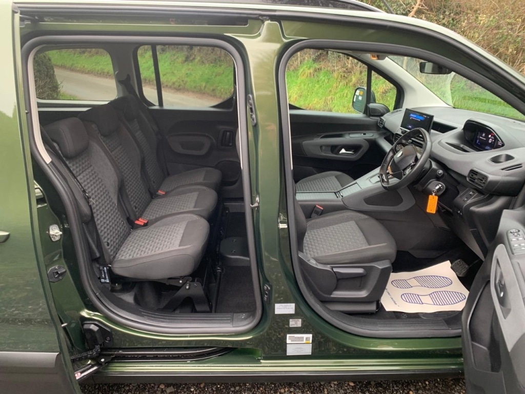 Used Peugeot Rifter 2024 for sale - 77368145: Photo 6