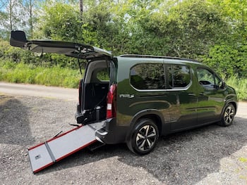 Used Peugeot Rifter 2025 for sale - 79785708: Photo