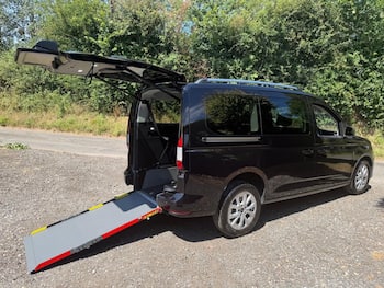 Used Ford Tourneo Connect 2025 for sale - 79785731: Photo