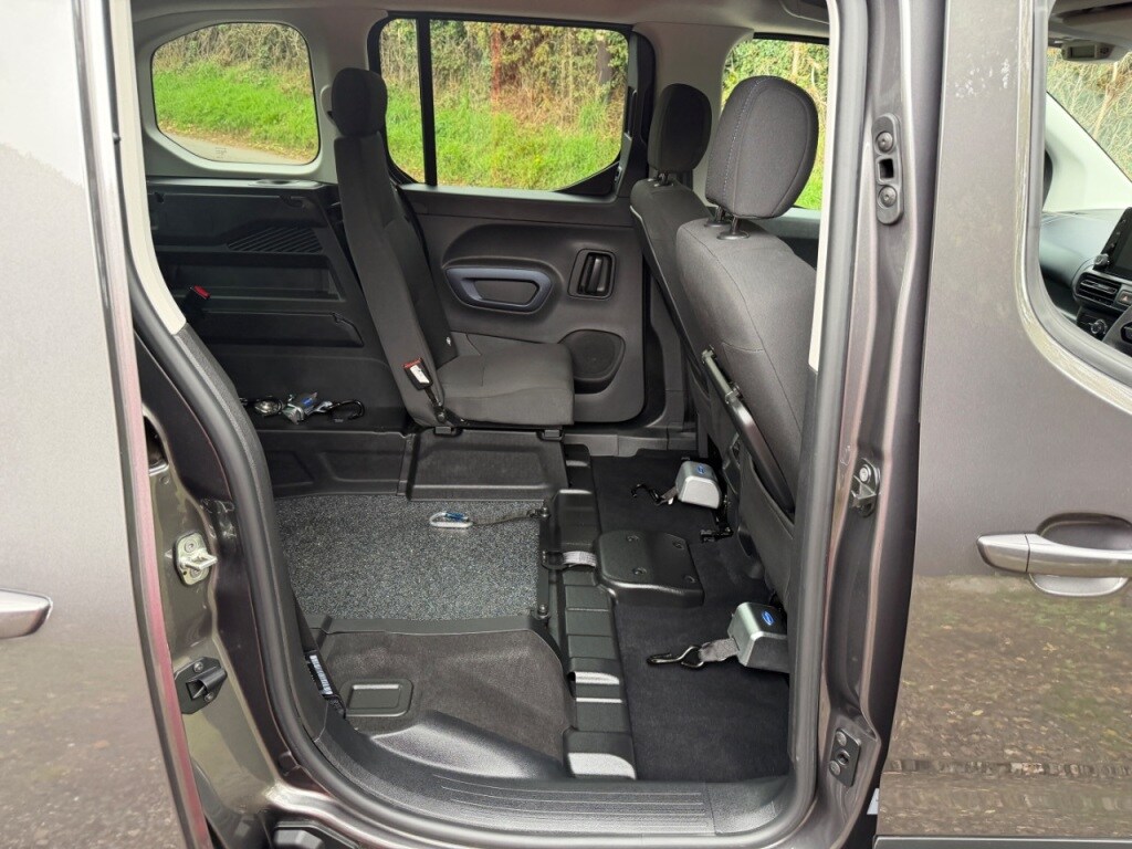 Used Peugeot Rifter 2024 for sale - 77931512: Photo 11