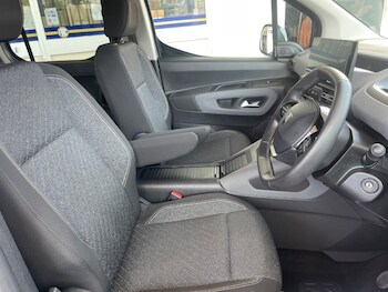 Used Peugeot Rifter 2025 for sale - 78870408: Photo