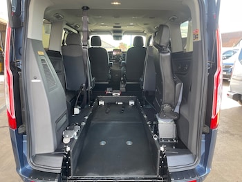 Used Ford Tourneo Custom 2023 for sale - 79342565: Photo