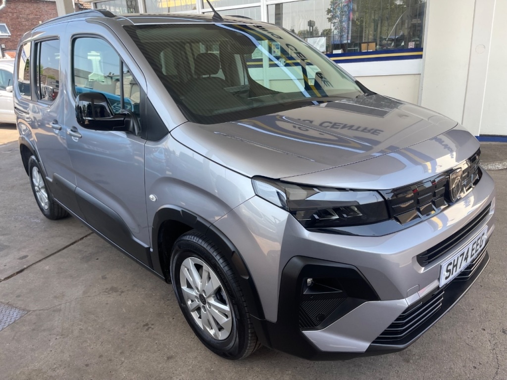 Used Peugeot Rifter 2025 for sale - 78190839: Photo 4