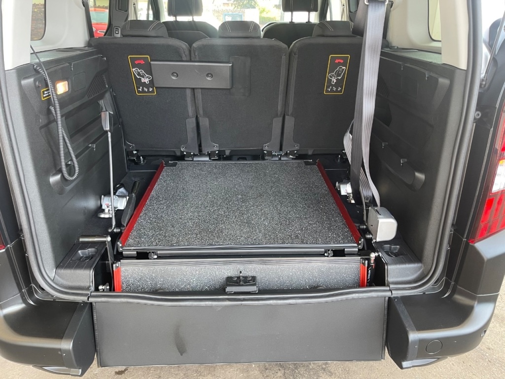 Used Peugeot Rifter 2025 for sale - 78190839: Photo 9