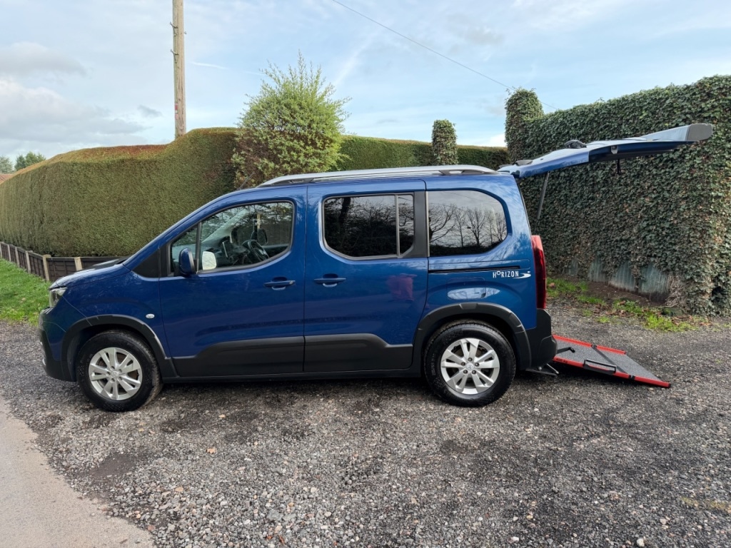 Used Peugeot Rifter 2020 for sale - 76546097: Photo 4