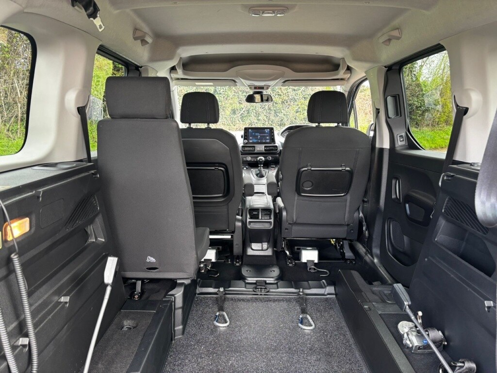 Used Peugeot Rifter 2023 for sale - 78068019: Photo 6