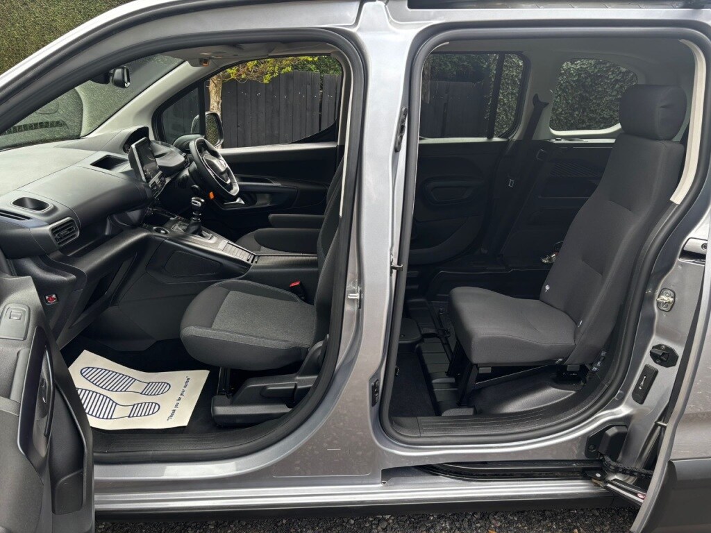 Used Peugeot Rifter 2023 for sale - 78068019: Photo 9