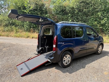 Used Peugeot Rifter 2020 for sale - 79177828: Photo