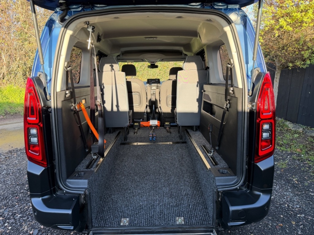 Used Citroen Berlingo 2024 for sale - 78190845: Photo 2