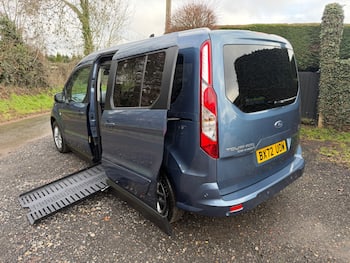 Used Ford Grand Tourneo Connect 2022 for sale - 79785722: Photo