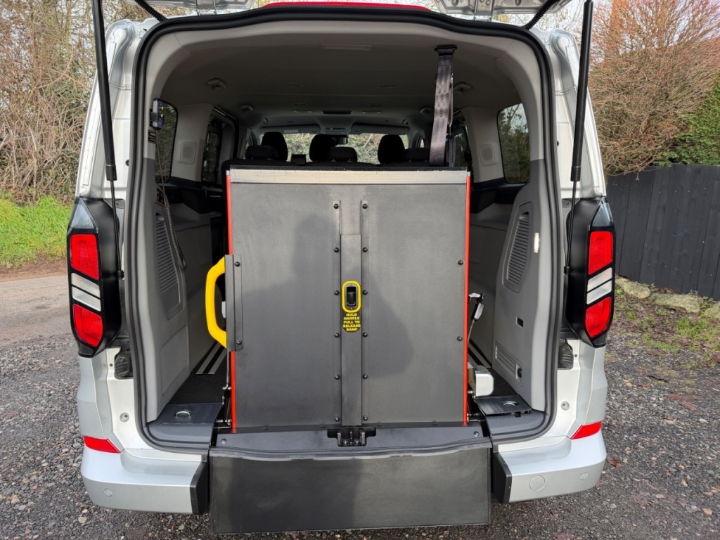 Used Ford Tourneo Custom 2025 for sale - 78190843: Photo 5