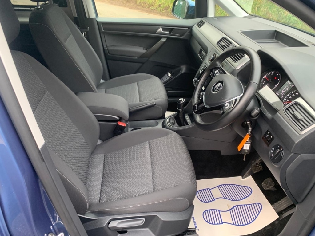 Used Volkswagen Caddy Maxi Life 2019 for sale - 77931520: Photo 11