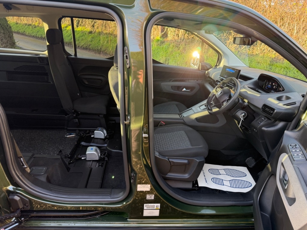 Used Peugeot Rifter 2025 for sale - 77117987: Photo 11