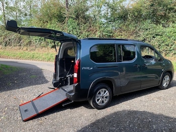 Used Peugeot Rifter 2025 for sale - 78190829: Photo