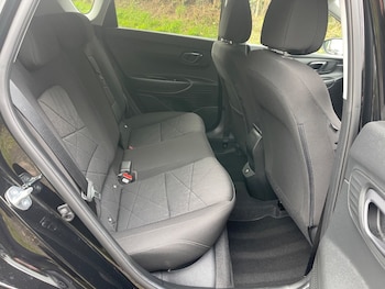 Used Hyundai BAYON 2023 for sale - 76184881: Photo 3