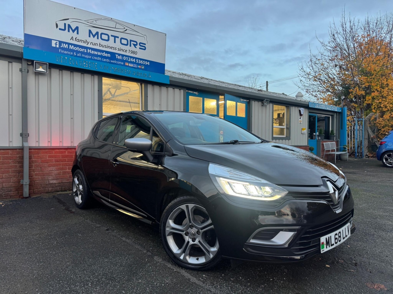Used Renault Clio 2018 for sale - 76484615: Photo 1