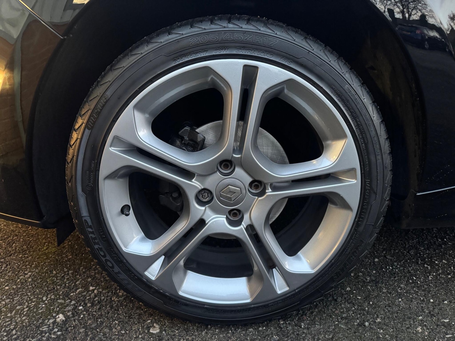 Used Renault Clio 2018 for sale - 76484615: Photo 17