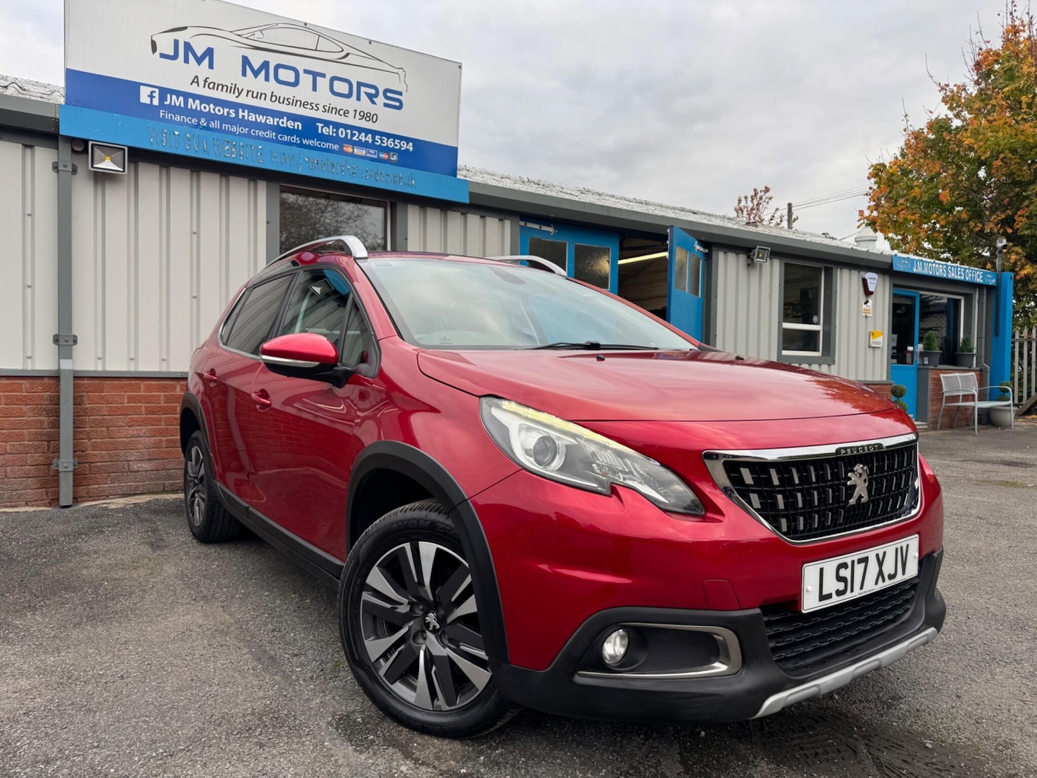 Used Peugeot 2008 2017 for sale - 76307787: Photo 1