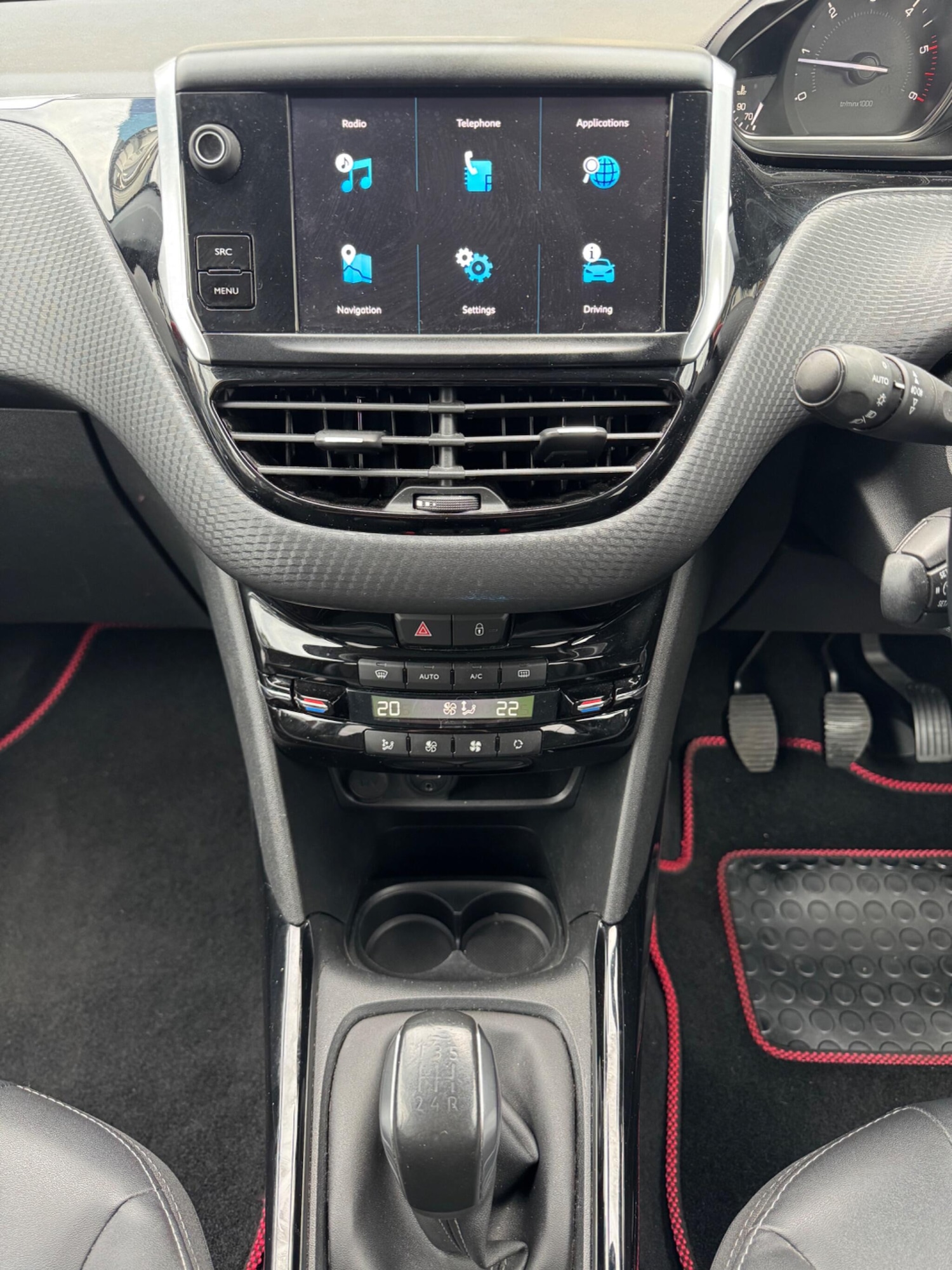 Used Peugeot 2008 2017 for sale - 76307787: Photo 11