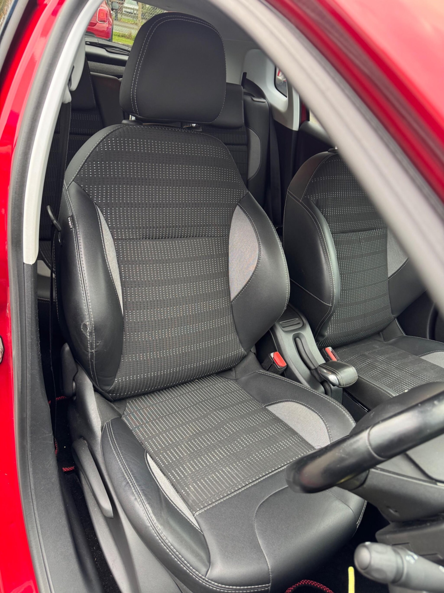 Used Peugeot 2008 2017 for sale - 76307787: Photo 13